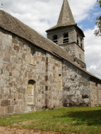 Le clocher carré de St Martin Cantalès
